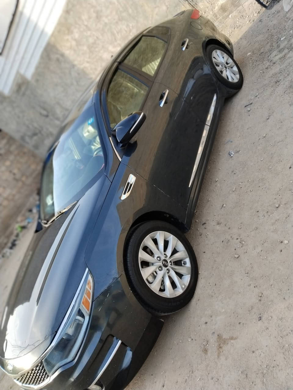 سلام عليكم
للبيع اوبتما 2016 امريكي مكينه 2400 GDi
رقم بغداد دولي تحويل ثاني يوم السياره بيها بابين عكس السايق 
فقط بدون دواخل 
السعر 118بيها مجال قليل قليل 
غير متواجد عل فيس /مكان فلوجه 
للاستفسار /***********
