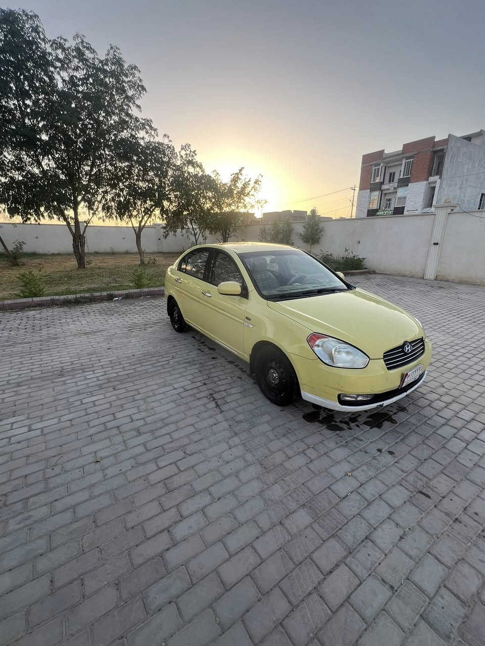 سلام عليكم للبيع اكسنت موديل ١١ خليج رقم بغداد بسمي سعره ٨٥ بيه مجال وهذا رقمي ***********
