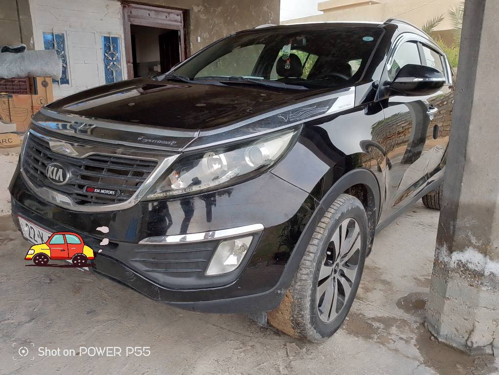 سبورتج 13خليجي مكفوله من الصبغ  محرك 2000 مواصفات عاديه السعر 13000 بيها مجال قليل و السونار موجود ويه الصور
***********
