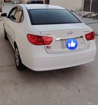 النترا موديل 2010 لون ابيض وادر أمريكي  محرك 20 / شرط لا نفح ولا صرف و...