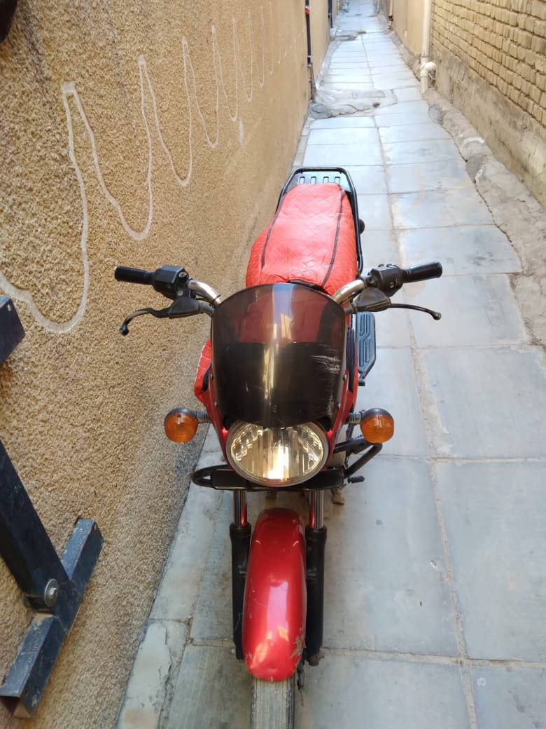 السلام عليكم بوكسر كلاسك موديل 2020 الدراجه استخدم شخصي مو دلفري الدراجه خير من الله                     السعر 800. المكان بغداد                                                             ***********
