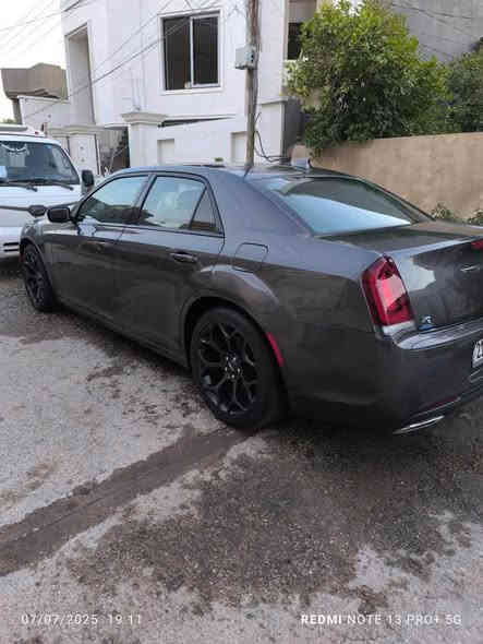 السلام عليكم

للبيع اوباما 2019 لونها نفطي وراد كندي كلين تايتل تقرير كارفكس عندي 

ماشيه 81

 مكفوله كفاله عامه لاصبغ ولا بارد ولا ضربه 

 جديده جدا استخدام شخصي جاهزه من كلشي ادامه كامله ع السياره

 المواصفات :

سقف بانوراما

بالمرأة  هيتر 

كشنات حضن علامةS حفر

ويل قياس 20 أنج .  . 

 شاشه كبيرة مع نظام ملاحة نفكيشن GPS . 

سستم صوت الپاين  

المقاعد الأمامية  2كهرباء

شفتات ستيرن. 

مقاعد خلفية تدفئة . 

تشغيل عن بعد . .. 

محدد سرعة . 

كاميرا خلفية .

مرايا متحسسة للاضاءة العالية .

دخول ذكي 

رقم سليمانيه بأسمي تحويل مباشر  سنويه ل 2030 هزه جديده 

السعر 265 وبيها مجال لشراي

*********** واتساب

*********** حلة
