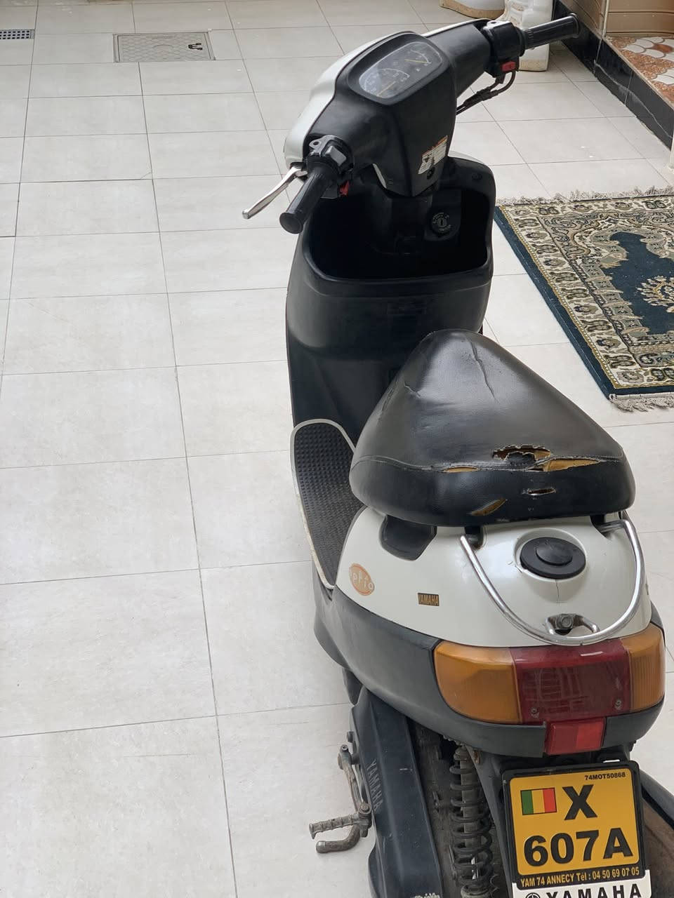 سلام عليكم اخون دراجه حاويه  كله بلادي شلعه فول مكينه ناعمه وجميع الكهربائيات شغاله وبلاديه دراجه شوف عينكم سعر ٤٥٠وبيه مجال عنون كربلاء الحولي رقم ***********
