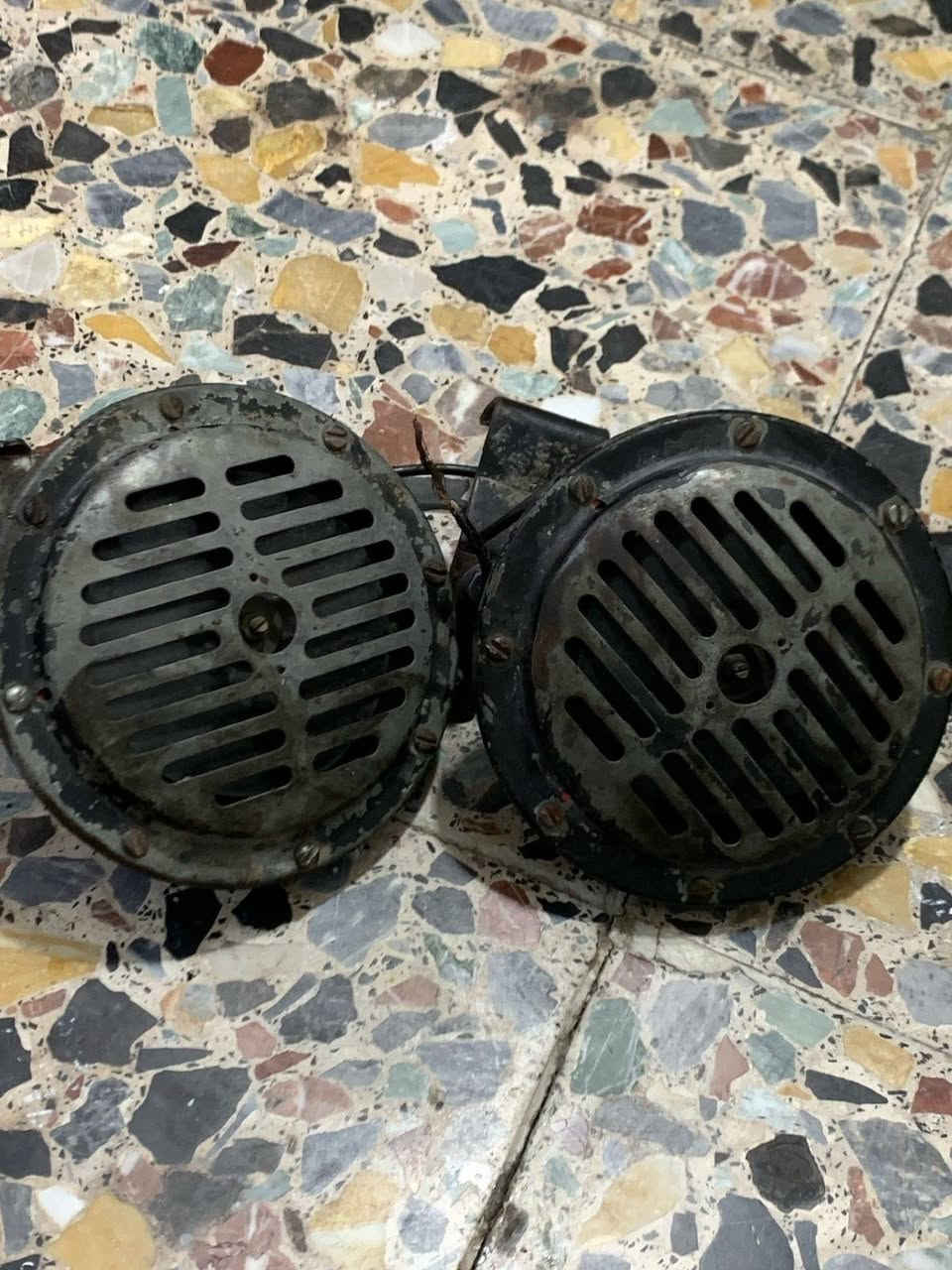 هورن بوش جنح تسعه وعشره الماني على فحص وشد شرط دكه مال اول مملعوب بيهم اقراص بلاد بلاتين كله على بلاد عنوان بغداد مدينه الصدر سعر ٣٥٠ الاستفسار متواجد واتساب واتصال 
***********
***********
‎
