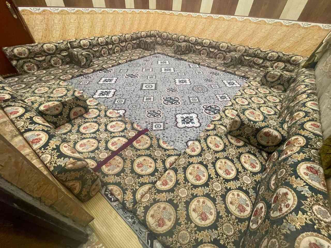 كعدات عربية للبيع نظيفات كلش حت ما نكعد بيها😂
مكانيّ البصرة 

السعر٢٢٥ وبيها مجال 

رقمي***********

