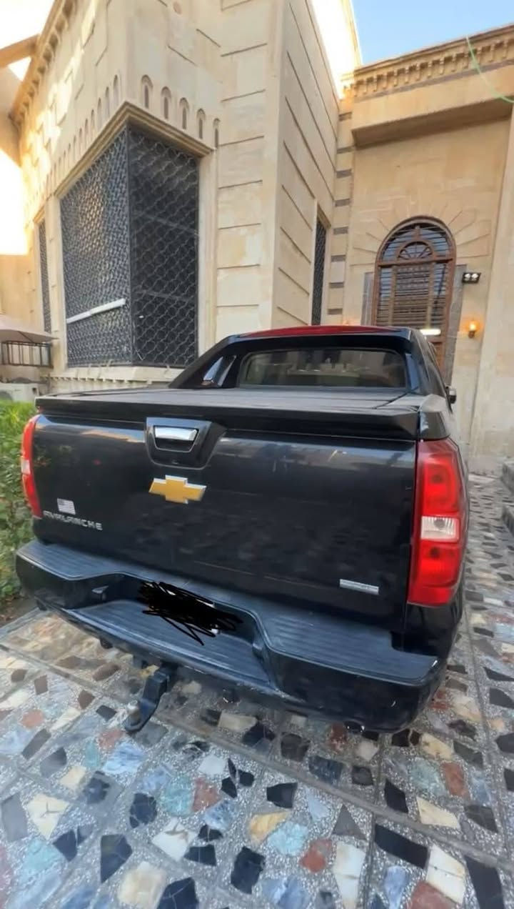 سلام عليكم تاهو بيكم البيع موديل ١٢ الاستفسار عله رقم ***********
