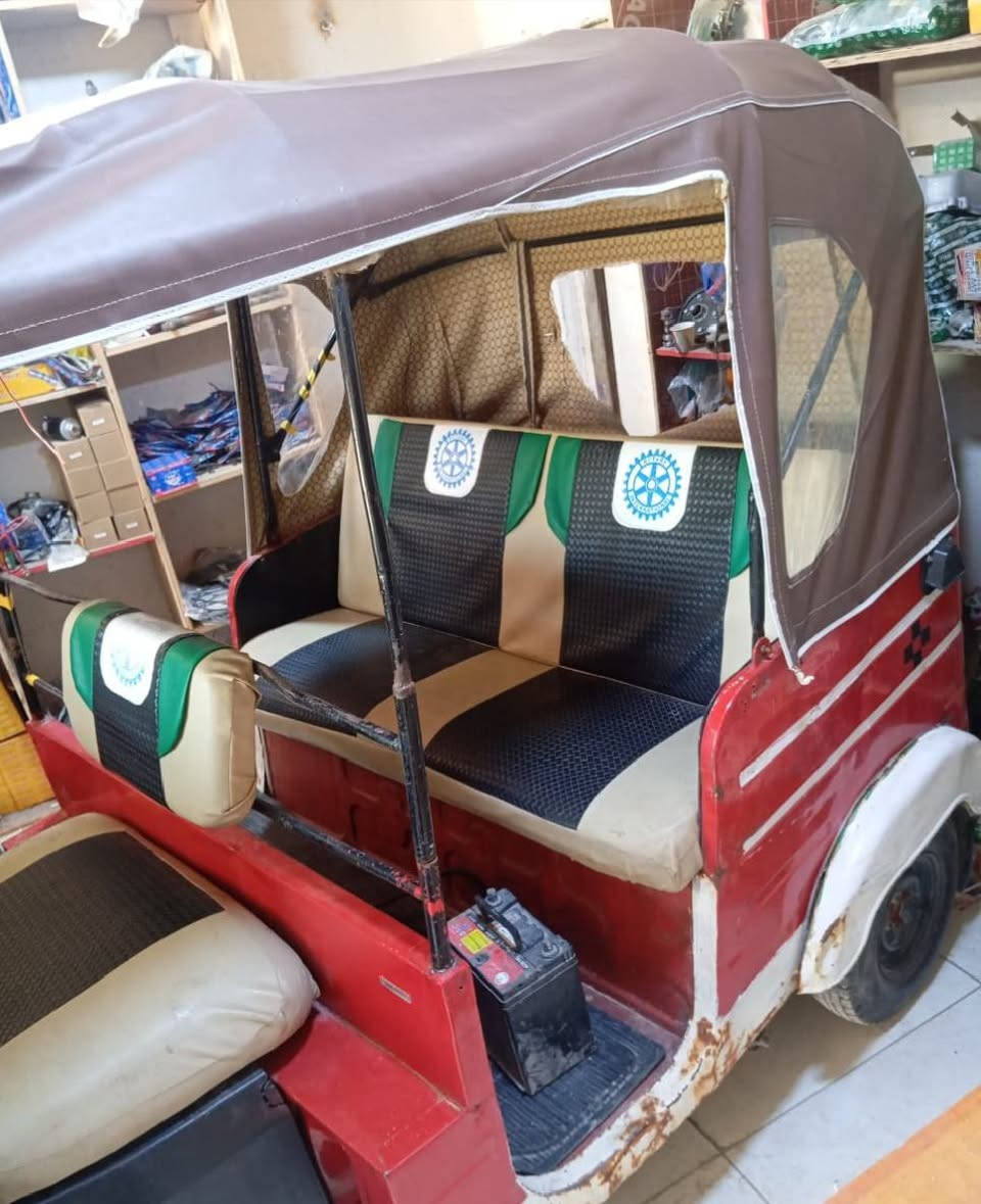 سلام عليكم تكتك للبيع موديل 18رقم مكاني بغداد***********
