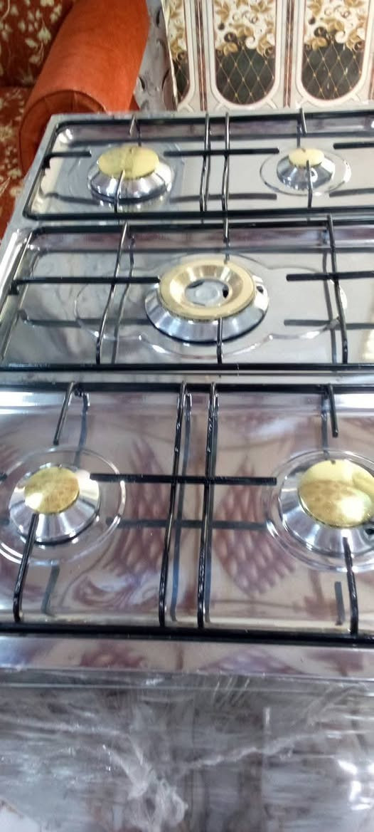 السلام عليكم طباخ مصري جديد لوك بجيس بعده.          225 وبي مجال  العنوان بعقوبة وعندي خدمة توصيل  بشرط الفحص اذا ناره مو زركه يرجع ***********
