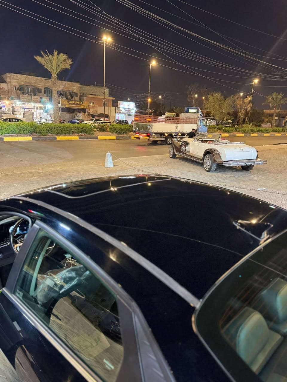 سلام عليكم النترا للبيع مديل 2023كلين بدون حادث دعامية فقط سيارة لمتت فول بنراما كسنات جلد وكهرباء خزن ميموري نقطة عمياء كشنات تدفئة تبريد فول السيارة 
مكاني شارع فلسطين بغداد
السعر 158 بيها مجال حك جيتك
***********
