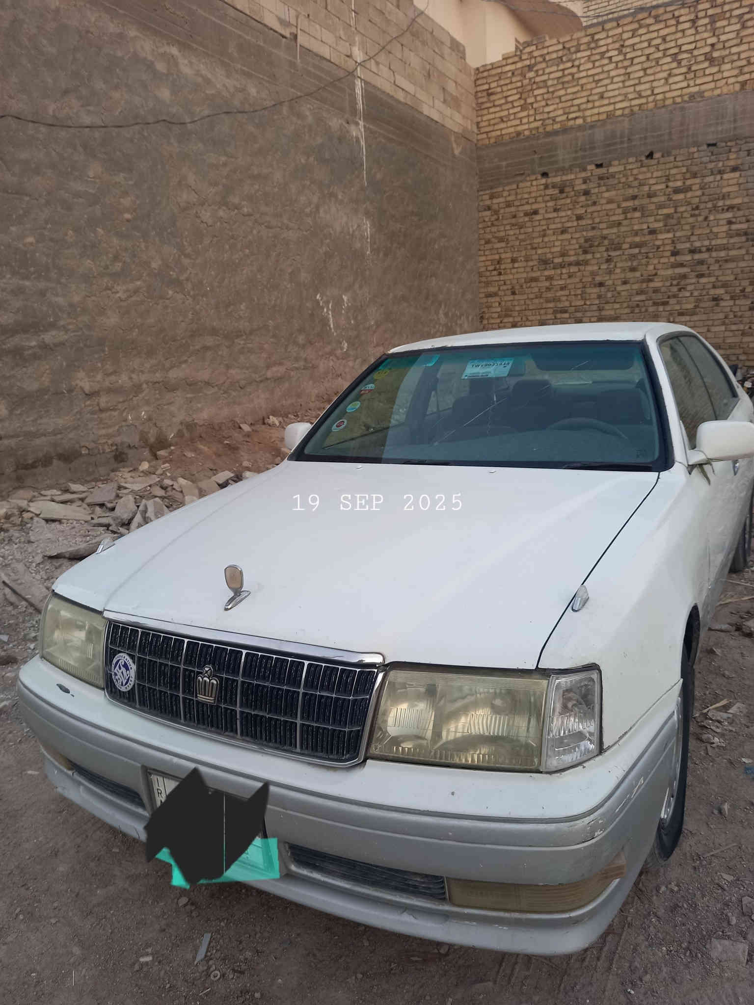 سلام عليكم راس الثور موديل 96 مكينه وگير خير من الله حداديه 50 /001 رقم بغداد السياره هاي الصور بيهه ضربه جهه الصدر سنويه صاقطه بل واحد وعشرين مكفوله من النقل وكص سعر 75 وبيها مجال ***********
