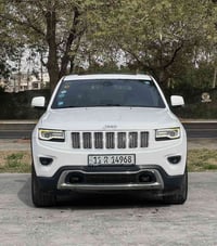 جيب لاريدو 2014 خليجي مكفوله كفاله عامه  بغداد بسمي .  المواصفات   بصم...