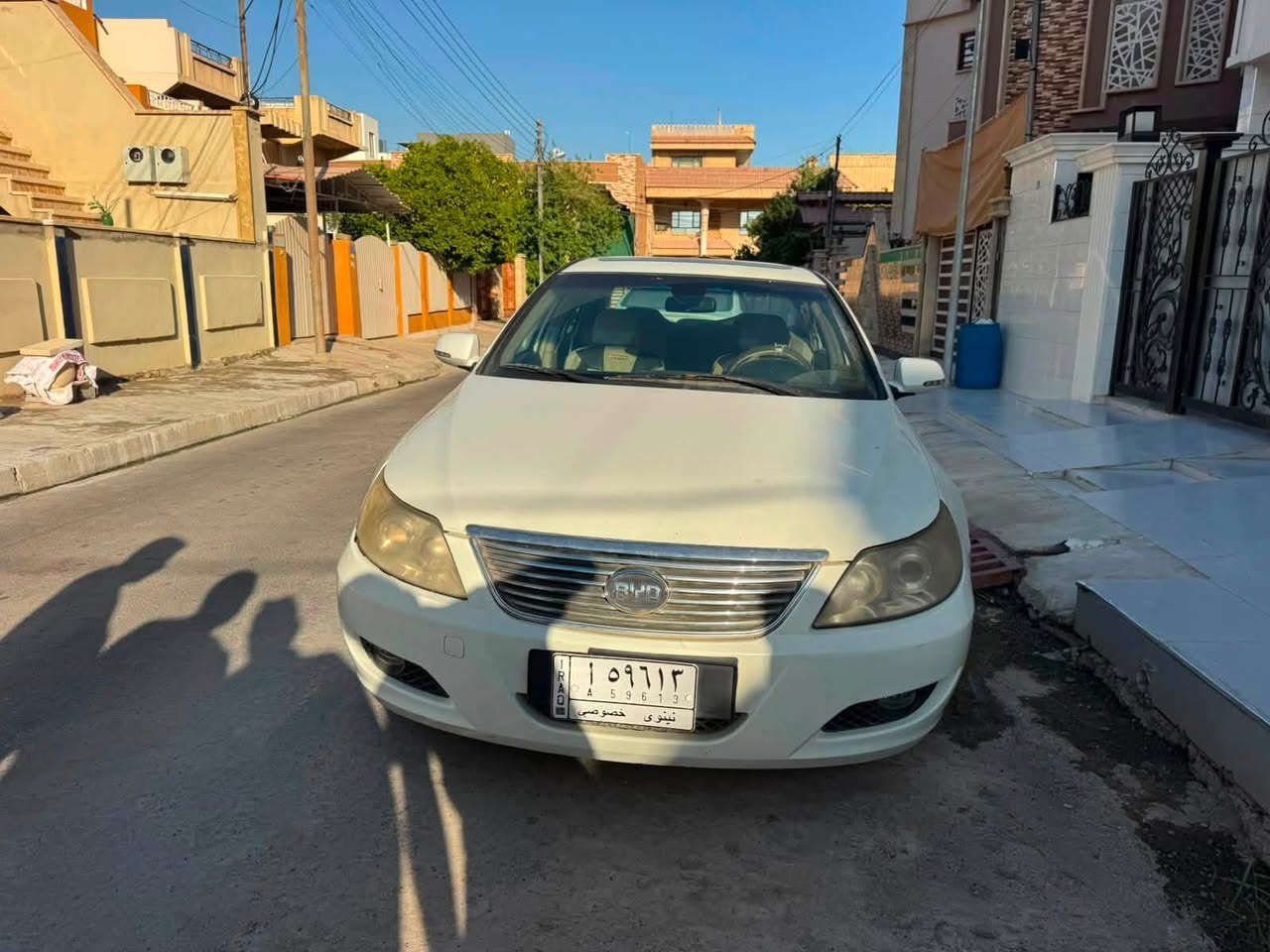 BYD 2013 
بدون صبغ اكو رصعات وملاحظات باسم صاحبها السعر 68 رقم صاحبها ***********
