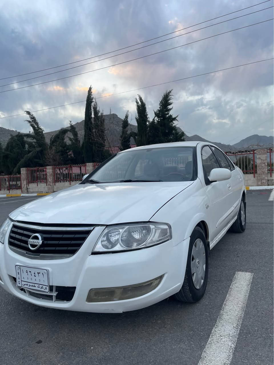 ***********–***********
سەنی مۆدێل ٢٠٠٨ ، گێر ئۆتۆماتیک ، ناو قەیسی ، گێڕو مەکینە و تۆند و تۆڵی بەشەرت ، تەبرید سارد و گەرمی لەسەر سویچ  ،  دەحم و لێدراوی پییوە نییە ، توندو تۆل و بێ کێشەیە ، سەیارەکە هی مالە و  ئەهلی معرەز نییە ، نرخی ٤٠ گەلاو معامەلە ، سەیارەکە لە جوانی و پاکیدا نمونەیە  لۆک ماوەتەوە ، *********** - *********** 
ڤیدیۆی لەم لینکەی تیک تۆک ببینە رانية, السليمانية
