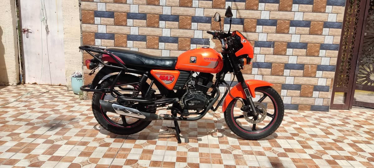 سلام عليكم
دراجه دايون للبيع موديل 2021 طالعه من الوكيل 2022 مكينه 200 سوك شيوخ ناحيه الطار السعر خاص
***********
