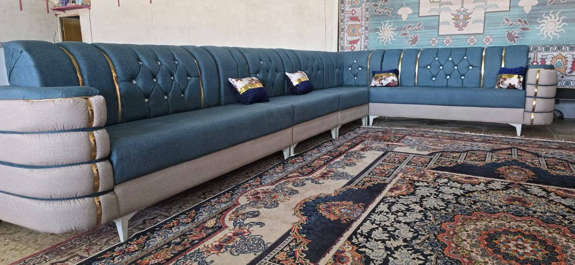 بلنقد والاقساط للموظفين والمتقاعدين حاملي ماستر رافدين اسعار مناسبه تخم ديوان شغل درجه اولى  مقعد بلوك اسود 14ملم   الثقيل والخشب جام روسي والاسفنج   ضغط عالي قماش راقي  يجي طوله 7 متر  11نفر مع 4كوشات هديه كل هذا الجمال والسعر  350فقط

العنوان نجف حي الرحمه شارع عشرين مجمع العائله او مجمع ابو محمد *********** النجف, العراق
