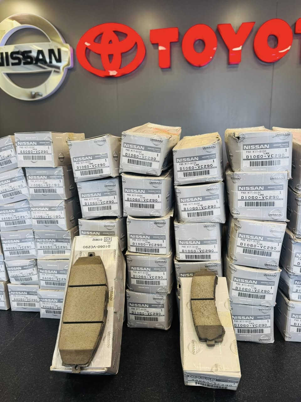 على بركة الله ✨💜
بمناسبة حلول شهر رمضان المبارك 🌙
رجعناا كررنا عرض 🎈🎈
دسك امامي +خلفي نيسان باترول 🔥
أصلي شركة 🇯🇵✅
السعرر 145ألف 💸 فقط 💣🔥
(🚛متوفر توصيل لجميع محافضات🚚)
موقعناا 📍:الكرادة شارع 52مال مولدات 
الاتصال ☎️:***********.
