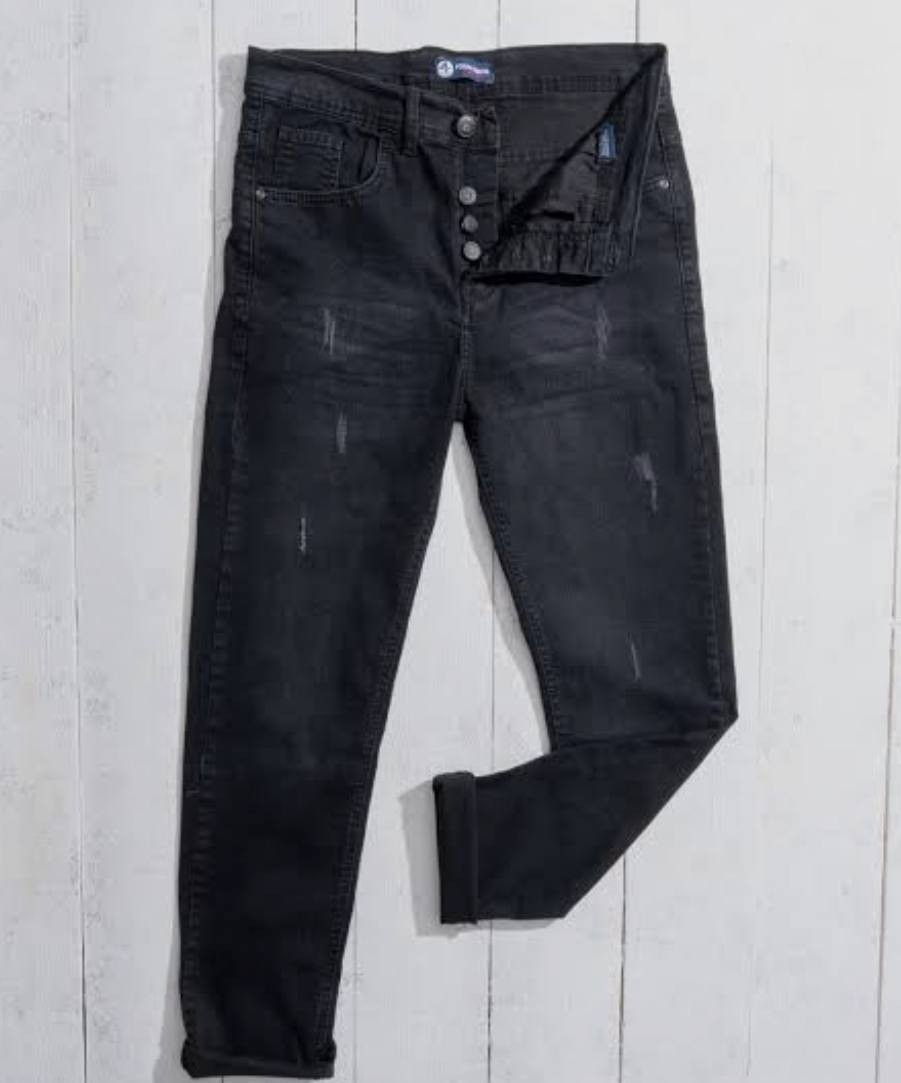 داترك الشغل ومحتاجه فلوسهم اخير كارتون ملابس رجالي باله وملابس نسائي باله سعر الكارتون فقط 40 الف 
موجود صورهم كلهم العدد 55 قطعه او اكثر 
#الجميع


**إذا كنت صاحب هذا الإعلان وتريد حذفه لأي سبب، رجاءا أرسل رسالة إلى الدعم الفني**