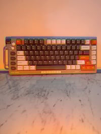 كيبورد • جديد غير مستخدم • كيبل تايب سي اصلي