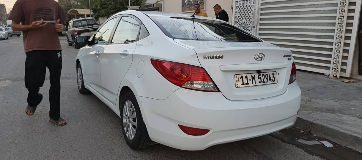 السلام عليكم اكسنت 2013 خليجي محرك1600cc قطرتين الممشا 75 مال البيت مابيه اي نقص كاملة مكملة رقم بغداد تحويل ثاني يوم السعر 85$ رقم الهاتف :***********
الموقع بغداد البياع
