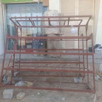 ميز عدد اثنان للبيع ٠٧٨٠٣٦٧٤١٣١