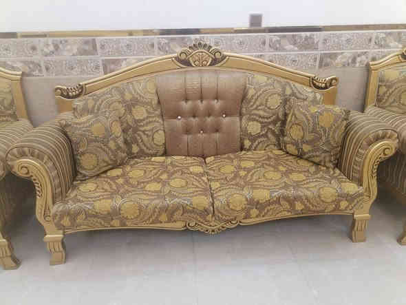 السلام عليكم
تخم تركي كلاسيك جديد ونظيف كلش كلش للبيع

10 مقاعد (4 كراسي + قنفتين كبيرة أم 3 مقاعد) السعر 950 ألف وبيه مجال للشراي

الموقع ديالى خان بني سعد الحي العصري شارع المعهد قرب إعدادية بني سعد

للتواصل واتساب أو إتصال على الرقم ***********
