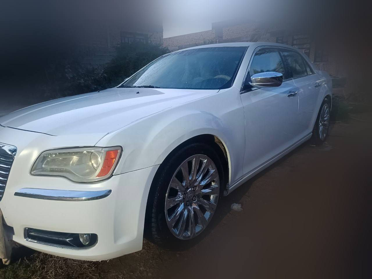 السلام عليكم. تحية طيبة سيارة أوباما موديل 13.
خليجيه البچم العريض المرغوب مكينتة هيمي 8 سلندر السيارة نظيفه داخل وخارج شاملة التسجيل والمعاملة كاملة
السيارة نصبتة كلش حلوة السعر 100 وبية مجال. للتواصل مع الرقم 👈***********
