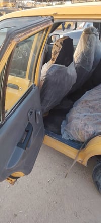 مديل ١١ • شاصي مفطور يمين • محرك وكير زين