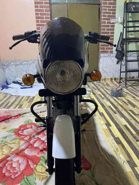 بوكسر نثيه موديل 2021 رقم وسنويه ما مفتوحه ولا تبخير ولا تنقيص كلشي شغال سلف هندر اشاير بكلايت تحويل شوكت ما يعجبك ما مشتغله دلفري سعر 1950 مجال كلشي قليل رقمي ***********
