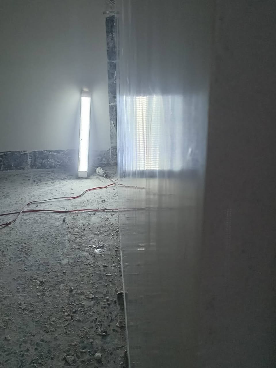 كادر كامل في الموصل بشرط نظافه هذا الرقم ***********
