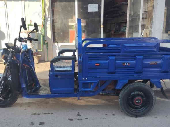 متاح ستوته شحن موديل 25 بطاريات اكبار الدبل كامله اي نقص مابيه اسعر مليون و100 بغداد  الجزيرة السياحيه هاتف *********** بغداد
