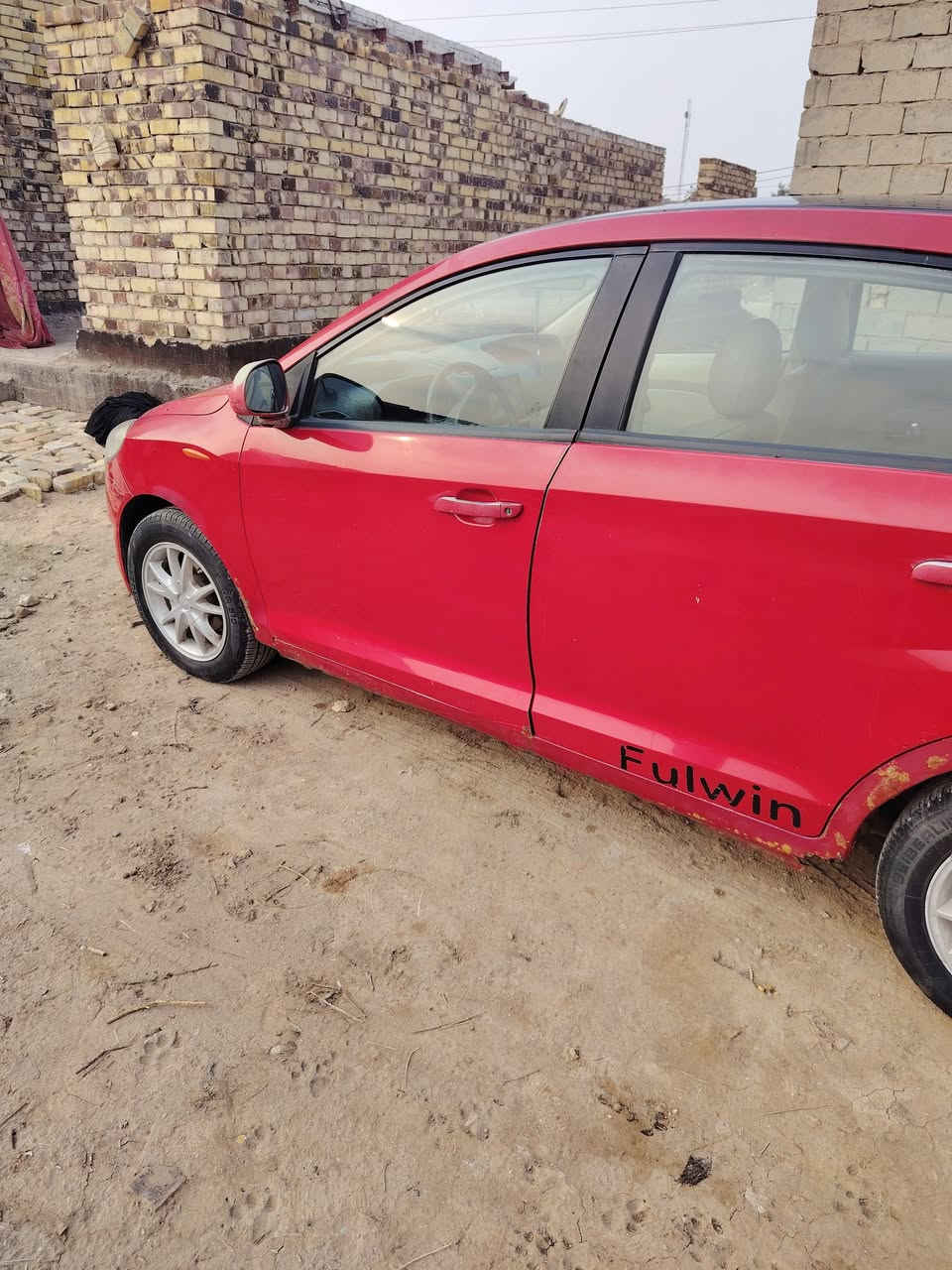 شيري فلاوين موديل 13 مكفوله من كلشي وبيه سونار 
السعر 33 وبيه مجال مكان السياره الديوانية 
***********
