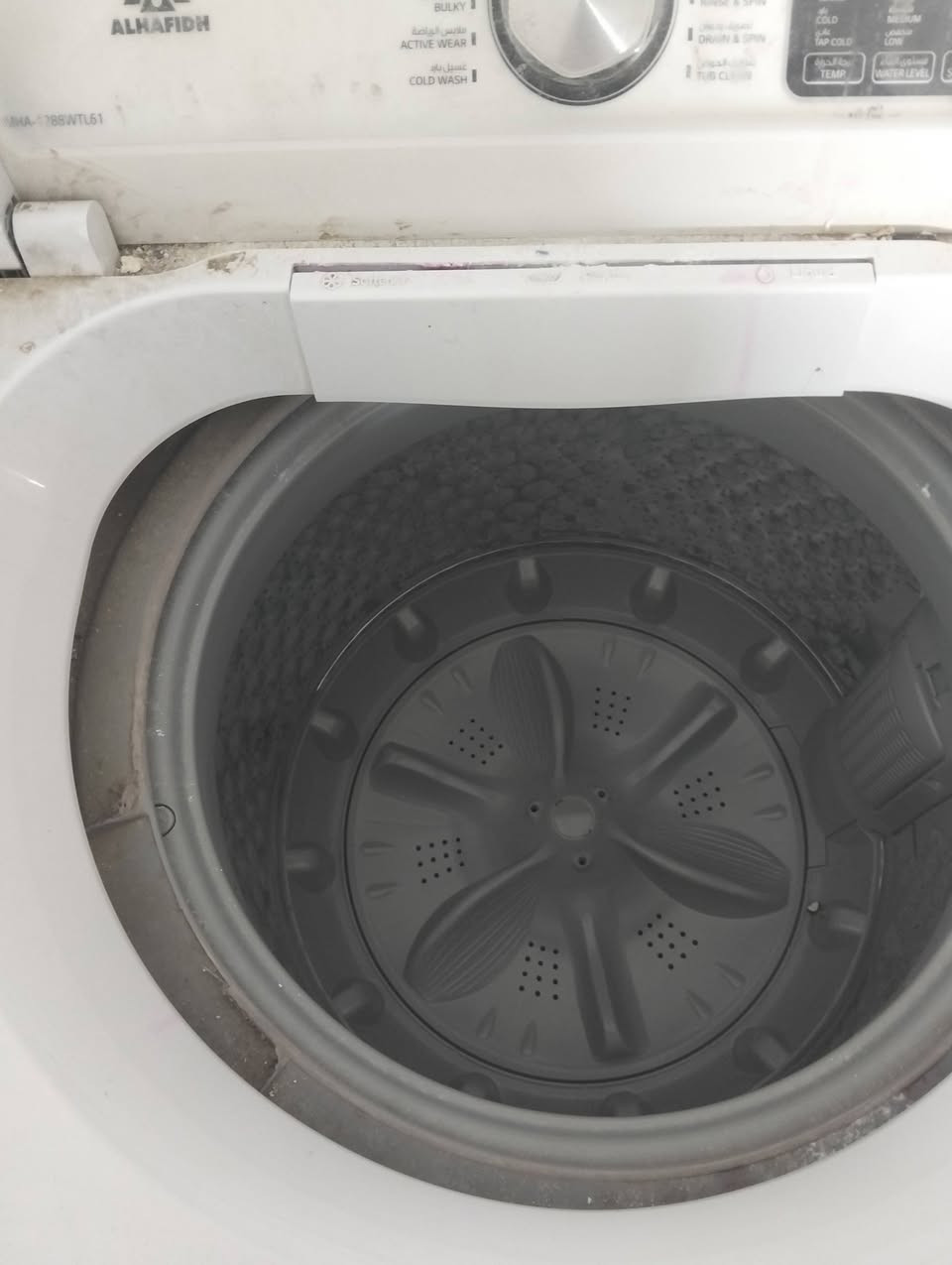 السلام عليكم غسالة الحافظ اوتماتيك للبيع شغالة مابيه شي غسل وتنشيف  السعر 225 وبيه مجال للاستفسار *********** متواجد واتساب
