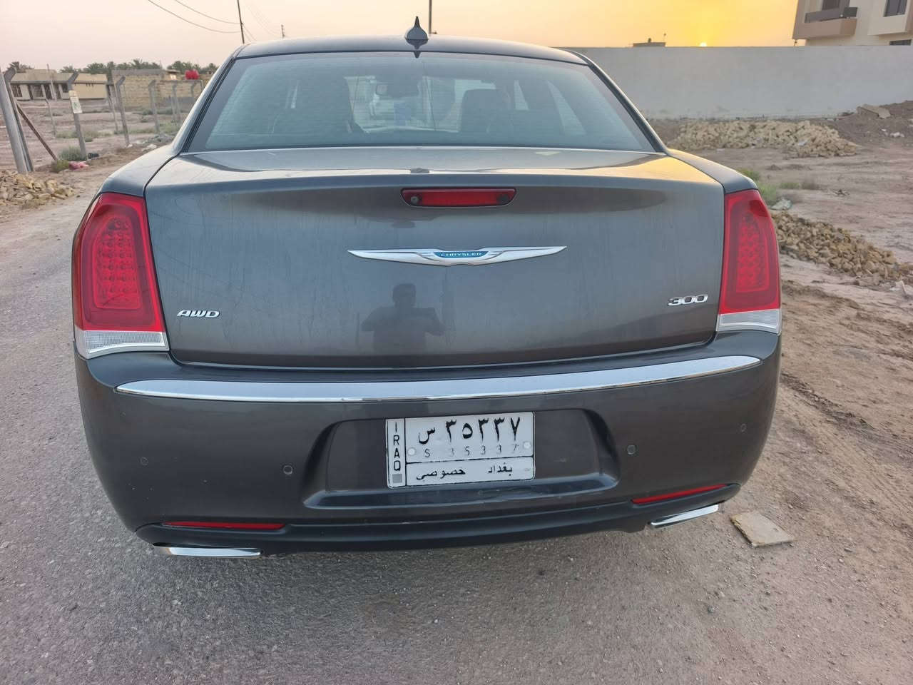 السيارة فول مواصفات لمتد
باني راما 
تبريد بالكشنات 
برده خلفيه حساسات امامي خلفي 
كشنات جلد
سياقه ذاتيه
توقف ذاتي 
تشغيل عن بعد 
وبعد اهواي بيه مواصفات 
سيارة خير من الله 
 ماشيه 95 الف ميل
السيارة بدون حادث شبه كلين والسونار مرفق بالمنشور 
السعر 260وبيه مجال للشراي 
مكاني بابل الشراي يتصل ويدلل
***********
