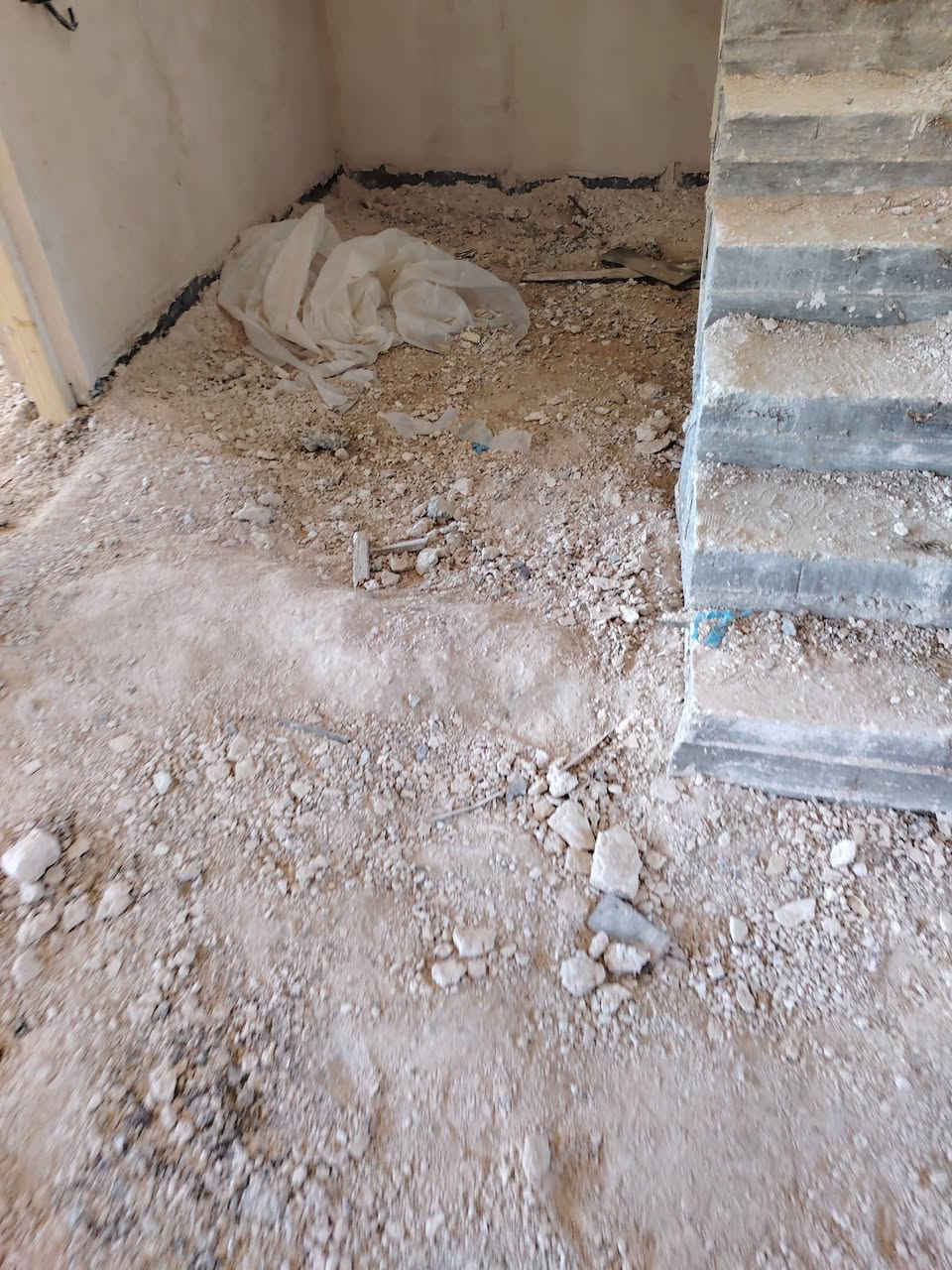 بسم الله الرحمن الرحيم
"اللَّهُ يَبْسُطُ الرِّزْقَ لِمَن يَشَاءُ مِنْ عِبَادِهِ وَيَقْدِرُ لَهُ ۚ إِنَّ اللَّهَ بِكُلِّ شَيْءٍ عَلِيمٌ"
مستعدون لاستلام البيت تنظيف +حدل تراب +إدخال سبيس+حدل سبيس
للتواصل الاتصال على الرقم
***********
العمل في بيت الاخ محمد حامد
