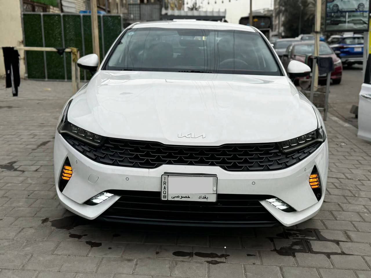 السلام عليكم كيا K5 خليجي محرك ٢٠٠٠ دوش
السيارة جديدة وكفالة من الصبغ والتكحيل عدا بارد كد شبر بالباب الخلفي جهة الصدر
رقم بغداد - تحويل 
المواصفات
بصمة ابواب 
بصمة تشغيل 
تشغيل عن بعد 
شاشة كبيرة 
ترحيب 
مودات قيادة 
صندوق ذكي 
كشن كهرباء
حساسات امامي وخلفي 
اشاير بالمري ومري قلاب 

للاستفسار الاتصال على الرقم
***********
مكان السيارة شارع فلسطين
السعر 190 وبي مجال
