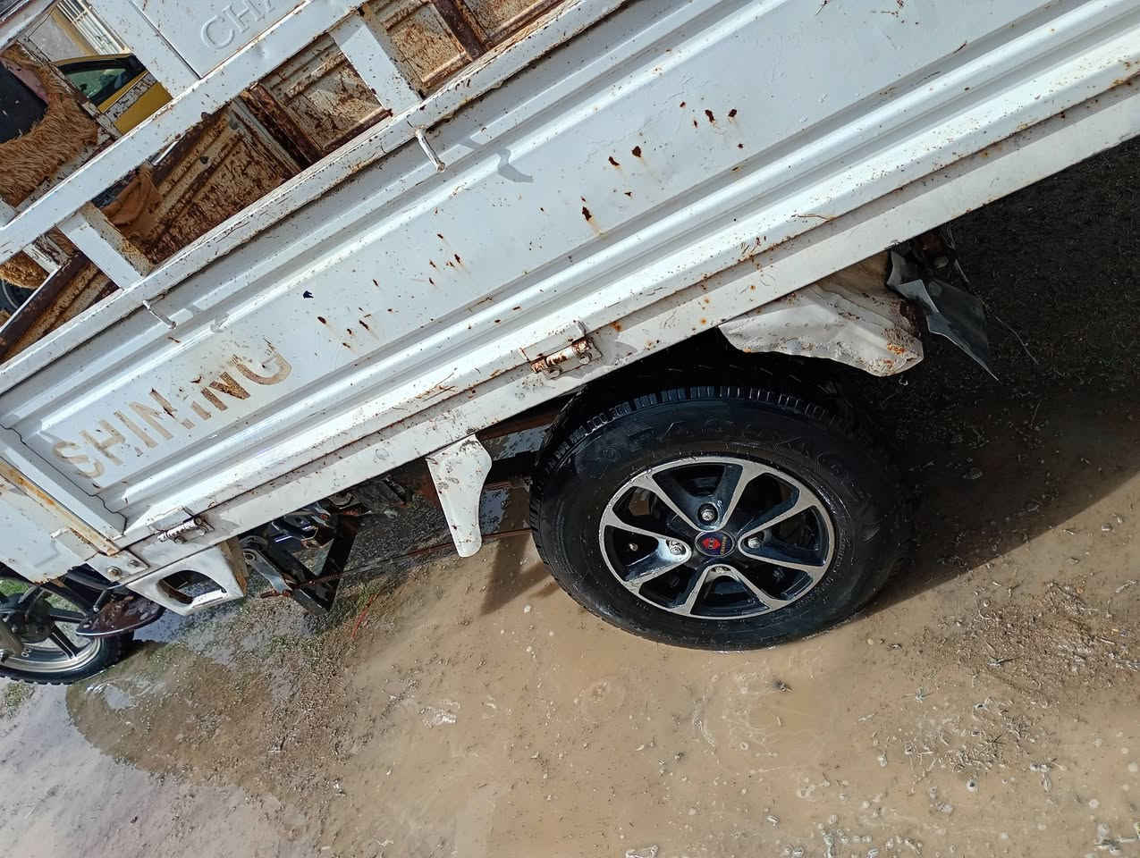 ستوته للبيع موديل 2020تايرات جدد محركه بي تبخير  شراي موجود عل الخاص وهذه رقم هاتف ***********
