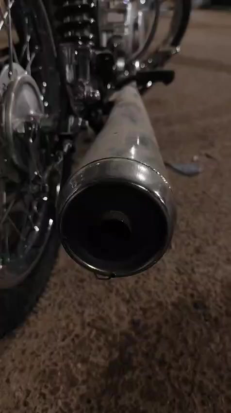 سلام عليكم دراجه ايراني تعمير كله جديد دراجه كفاله عامه سعر ٧٠٠  دراجه ادوت اني مكلف بنشر رقم راعيه *********** عنواني بصره ٥ ميل
