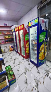 عارضات عموديه 4 +بطحيه ثنين كلهن تحت الضمان بعدنهن تركي أصلي شرط الكتل...