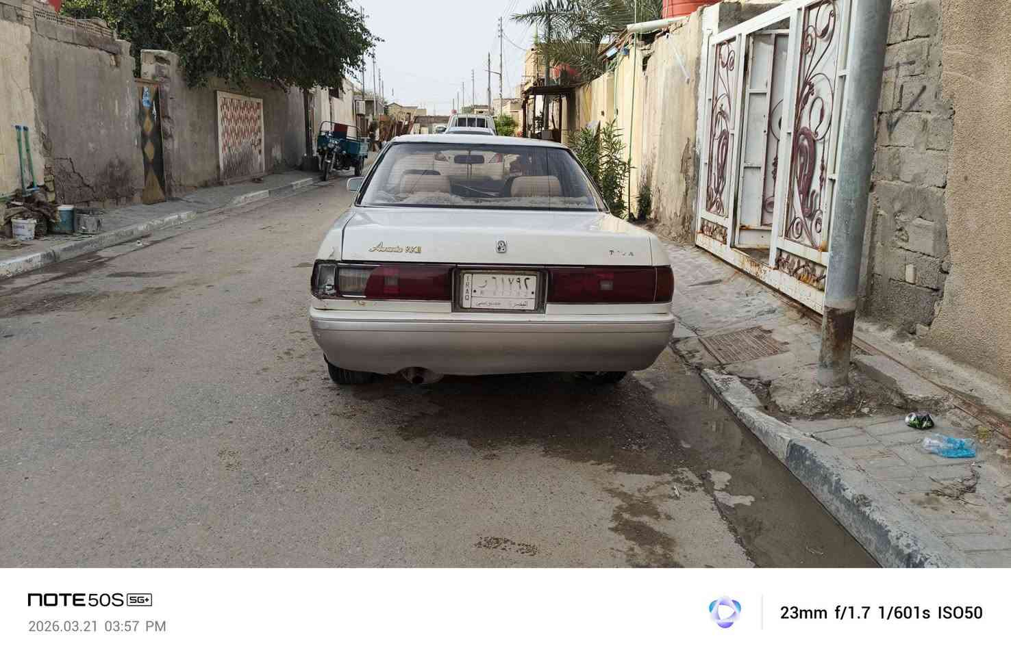 السلام عليكم سياره مارك كصيف السعر ٣٣ سياره مكفوله من الكص والنقل الجثه وبأسمي كير ومحرك وتبريد شغال سياره خير من الله ***********
