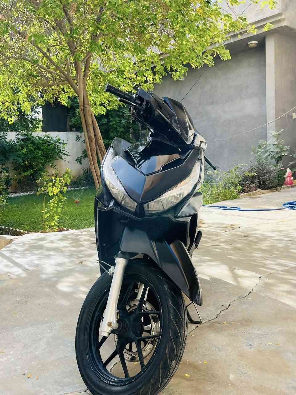 هوندا كليلك للبيع
دراجة نضيفة ومرتبه 
دبلات نضاف 
تايرات جديد
النضافة مثل ما وضح كدامكم
شلعه ومعدل خير من الله 
السعر 375 وبيها مجال
المقدادية شهربان
***********
