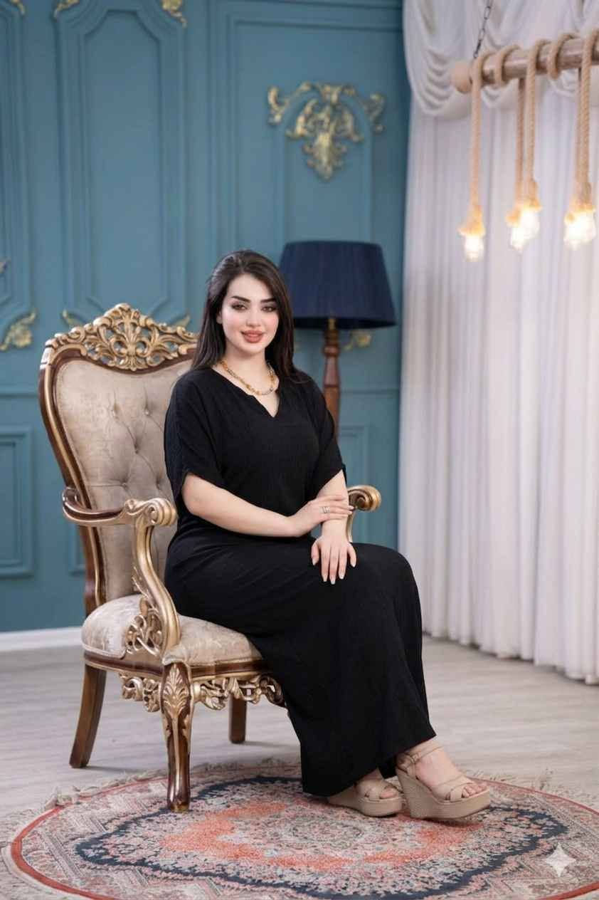 🖤 محرم على الأبواب.. وما عندج الأسود المناسب؟ الحل والأرخص يمنا! 🖤
لأن هيبتچ بـ الأسود الفاحم، وفرنالچ أرقى دشداشة نسائية من خامة اللينن الملكي الأصلي ✨. خامة باردة، مريحة، وسوادها يبيض الوجه بمجالس العزاء.

✨ مواصفات القطعة:

🔹 الخامة: لينن ملكي درجة أولى (سواد فاحم يجنن).

🔹 القياس: فري سايز (يلبس لحد وزن 85 كيلو مستريح).

👈🏻💌اي استفسار او الحجز👇🏻

***********

#توصيل_جميع_المحافظات ـ العراق بغداد, العراق
