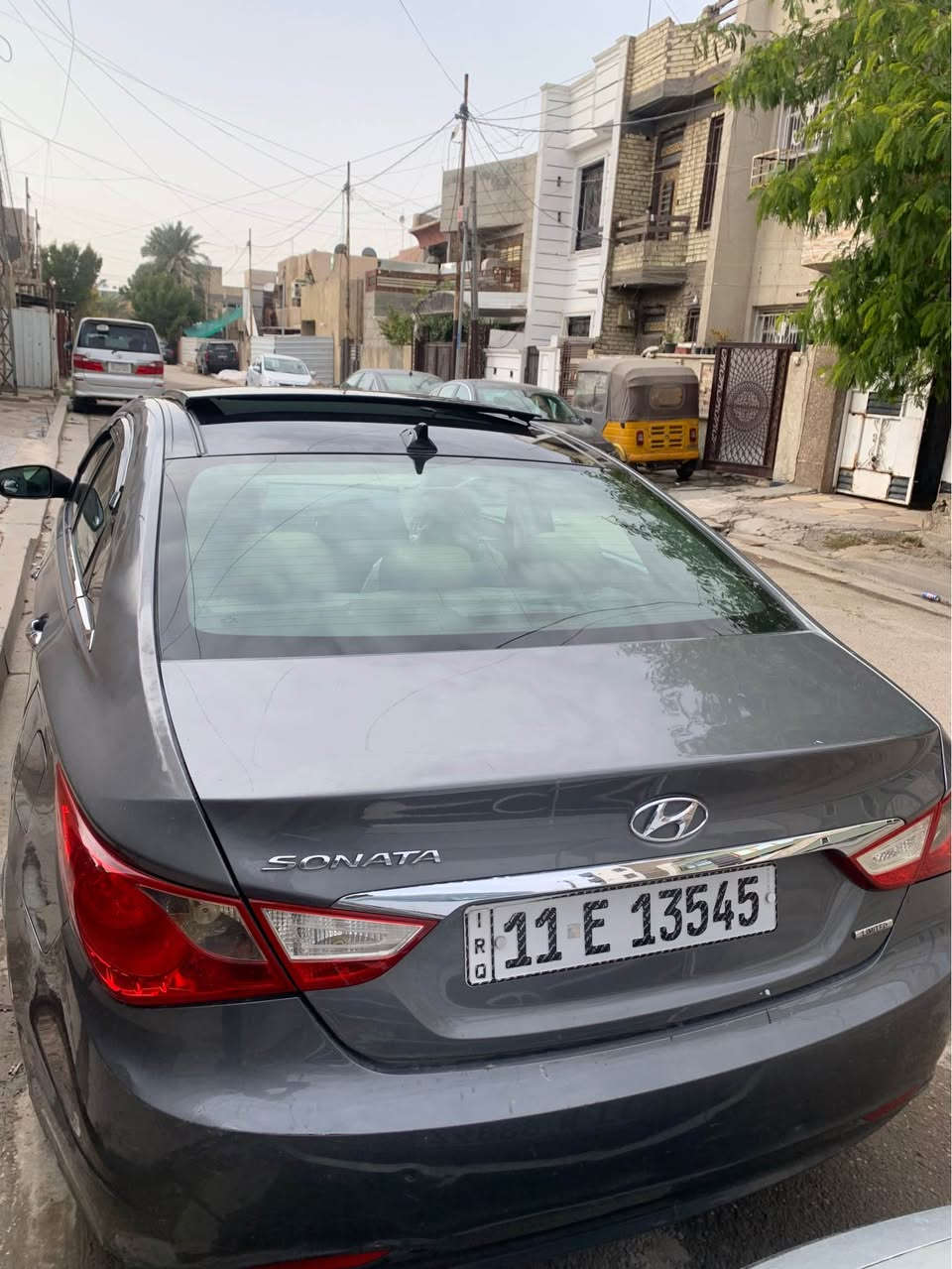 سوناتا وارد امريكي2012 فول لمتد بانوراما بصمة + بصمة ابواب بانوراما سونارها موجود ويا الصور رايدها ٩٥ وبيها مجال قليل مكان السيارة بغداد الدورة الاتصال على الرقم 
*********** ابو احمد 
شباب بدون زحمة اني مكلف لصديق بالنشر بغداد, العراق
