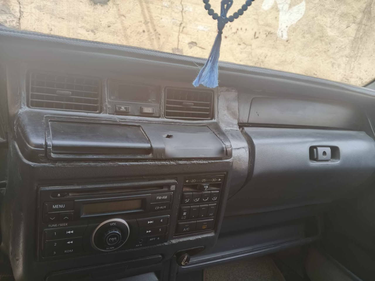 سلام عليكم للبيع ارنب طويل مصبوغه جماليه فقط محرك ديلكو 3000 رقم بصر مشروع وطني سنويه ما صاقطه
مكفوله من العيب الشرعي والاصوليات تريد مداور تريد وكاله 
تبريد حداديه خير من الله
المكان ناصريه
***********
السعر 66وبيه مجال
