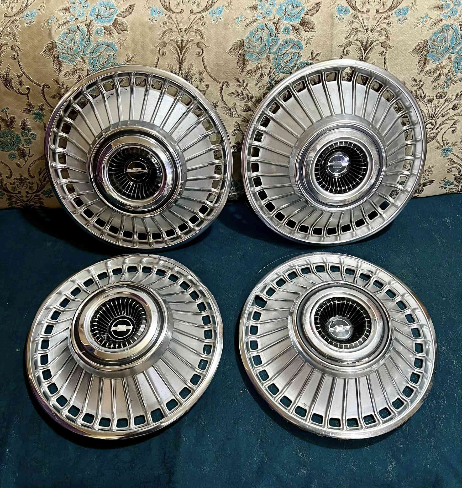 السلام عليكم البيع كبات 63 حجم 14

                     مكاني حريه 
***********
