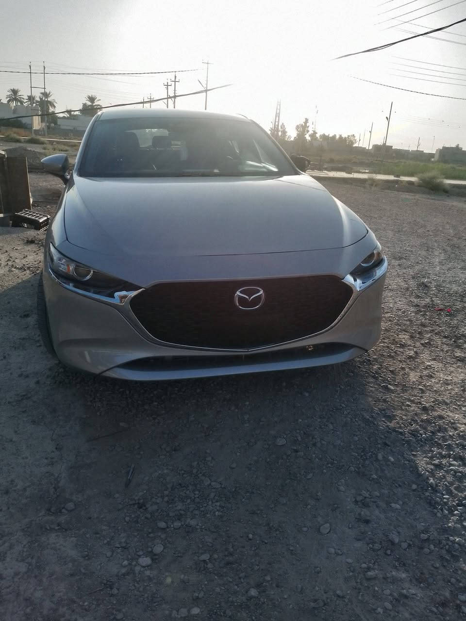 مازدا 3 موديل 24 بدون رقم تترقم جميع المحافظات 
السعر 125 وبيه مجال مراوس يرهم 
***********
