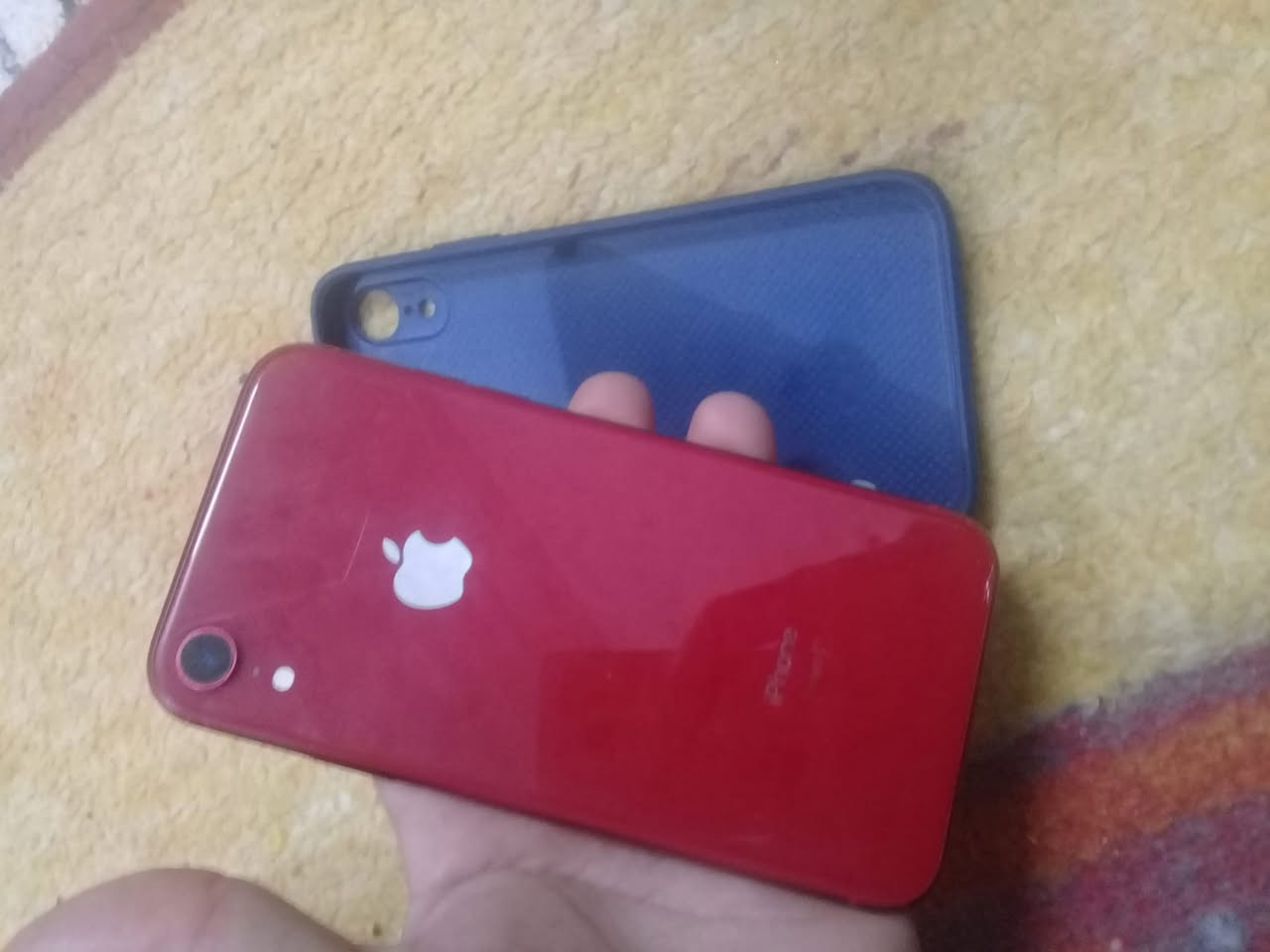 ايفون اكس ار مقفول ايكلاوت للبيع غير متواجد ع فيس رقم ***********بي وتساب
