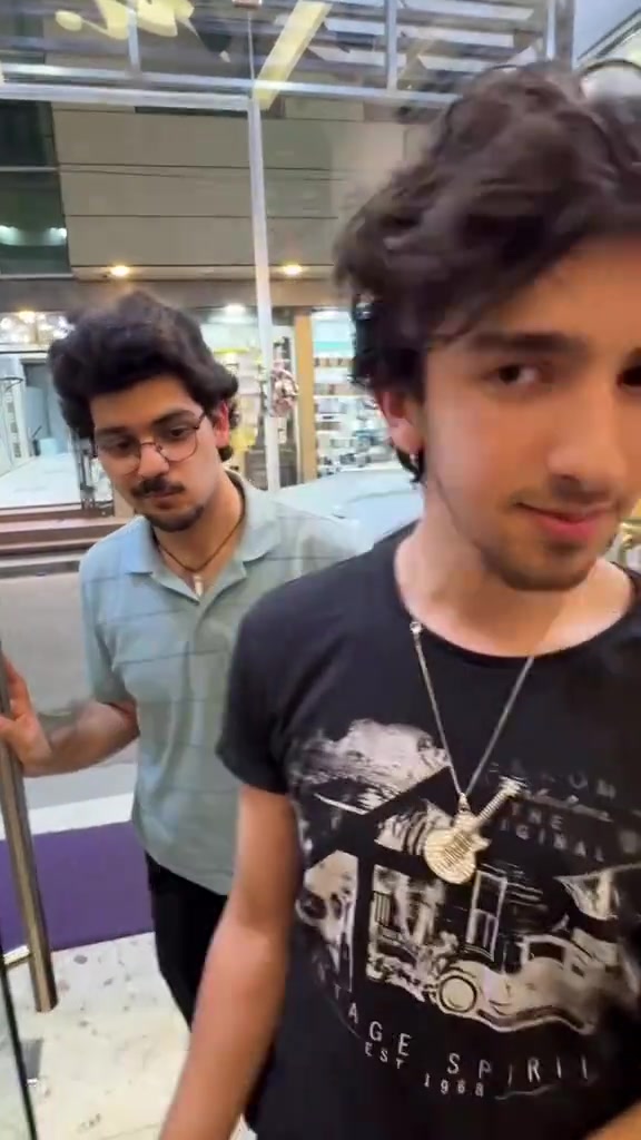 وينهم جماعة غالية اسعاركم!


**إذا كنت صاحب هذا الإعلان وتريد حذفه لأي سبب، رجاءا أرسل رسالة إلى الدعم الفني**