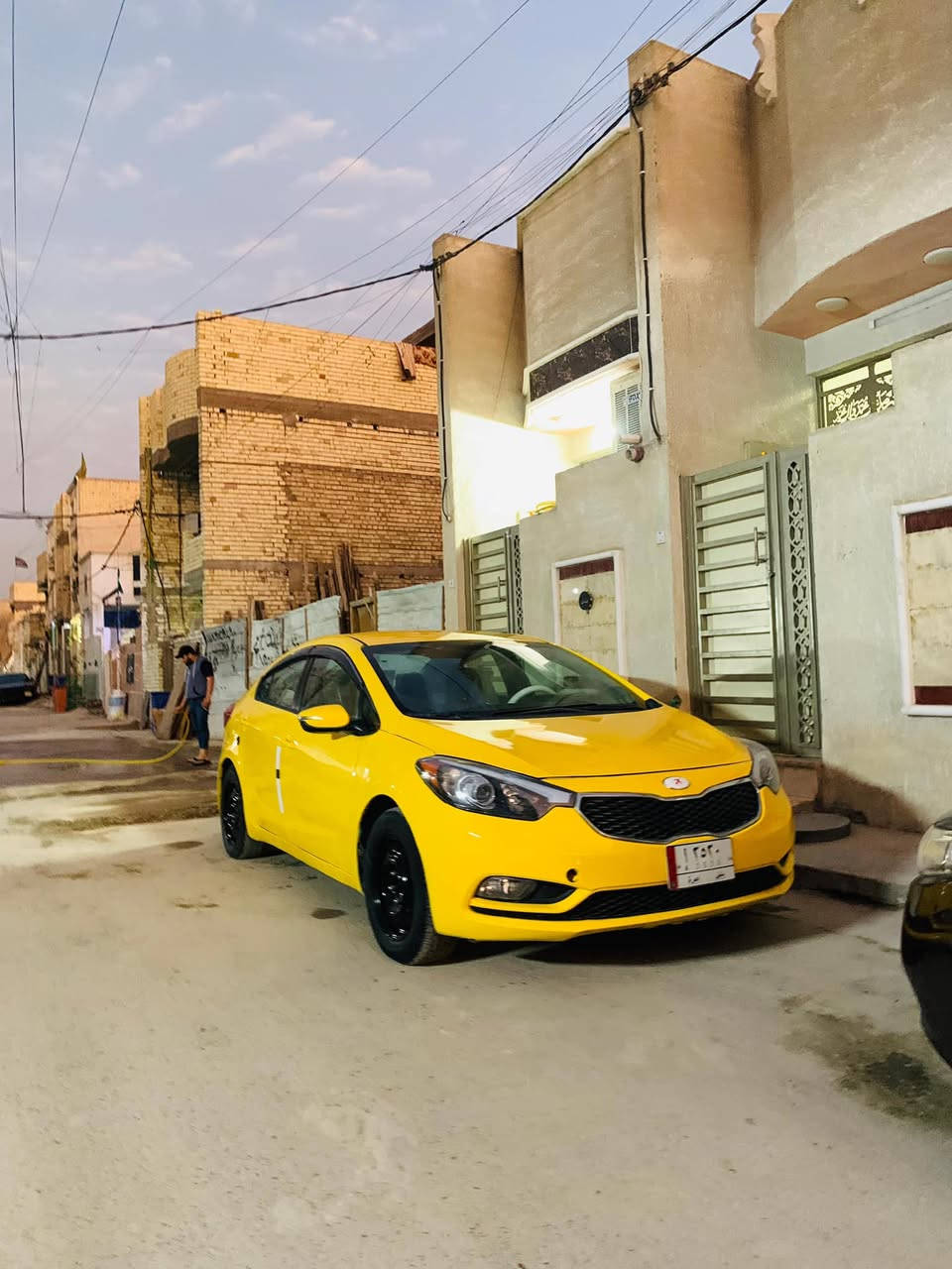 كيا فورتي موديل 2014 رقم بابل باسمي تحويل ثاني يوم مكينه كير تبريد مكفولات صدر امام قبل اسبوع شاده زوج بولبنرات امامي فيت بم وقاعده جديده صبغه جديده  فرن درجه اولى حادثها الجاملغ الايمن واصبعين من البنيد شرط الدواخل مكفولات سياره جاهزه  كبل لبشارع مكاني بغداد الغزالية *********** السعر 103 وبيها ومجال للشراي ومراوس حسب القناعه بدوج كرفان موديل 2005/2006/2007
