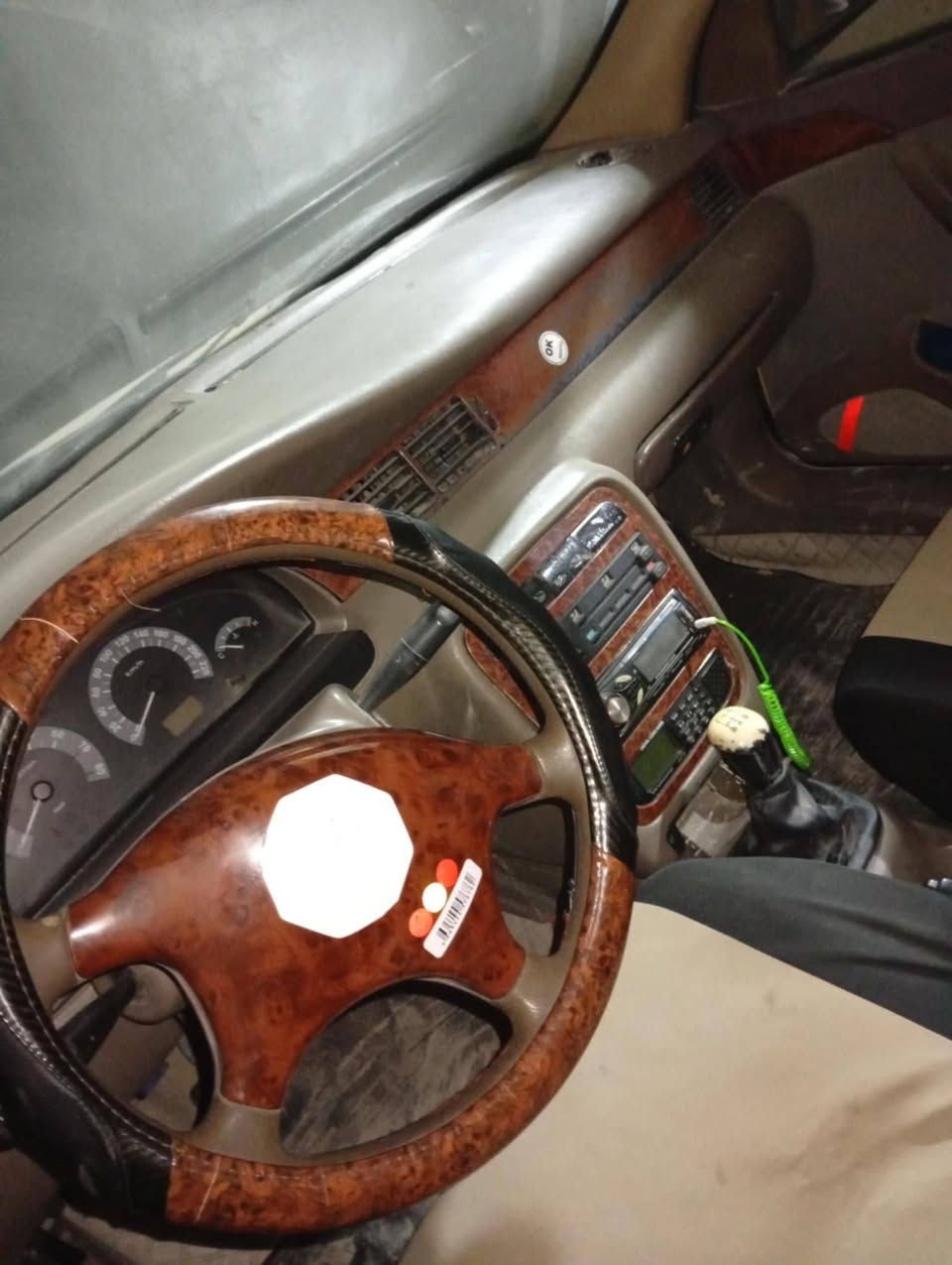 سلام عليكم سمند رقم قادسيه الماني موديل 2011 تريد مداور موجود مكينه كايمه ابيع هل موجود السعر 13  ورقه   للاستفسار اتصل ‏‪***********‬‏
