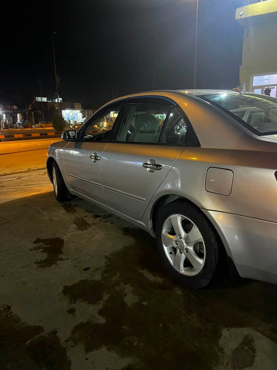سوناتا 2006 خليجي رقم بغداد سنويه 2028 محرك 2000 دوش  مصبوغه عام جماليه بيه فقط جاملغ جه الصدر مفتوح ومصلح باقي كفاله سياره جاهزه ونضيفه مال جناي مكان السياره بديوانيه سعره 85 وبيه مجال  *********** غير متواجد عل فيس
